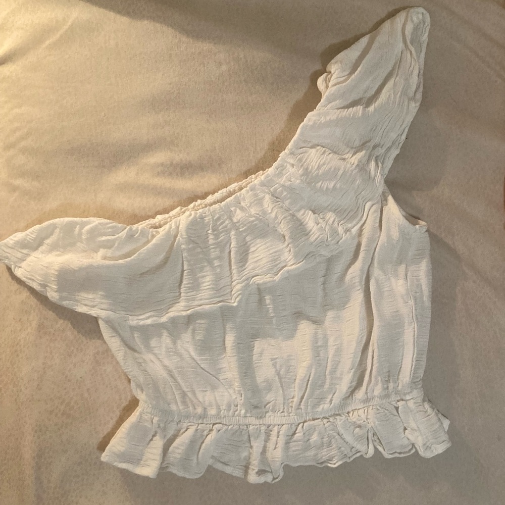 Ruffed One Shoulder Crop Top